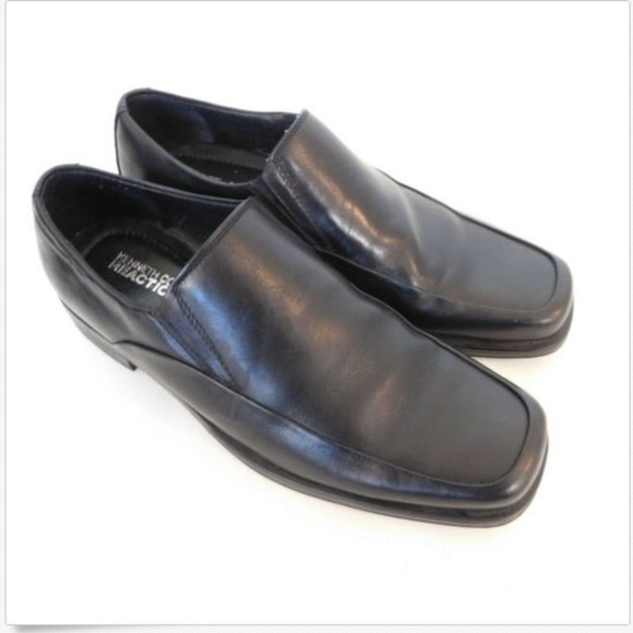 kenneth cole reaction punchual